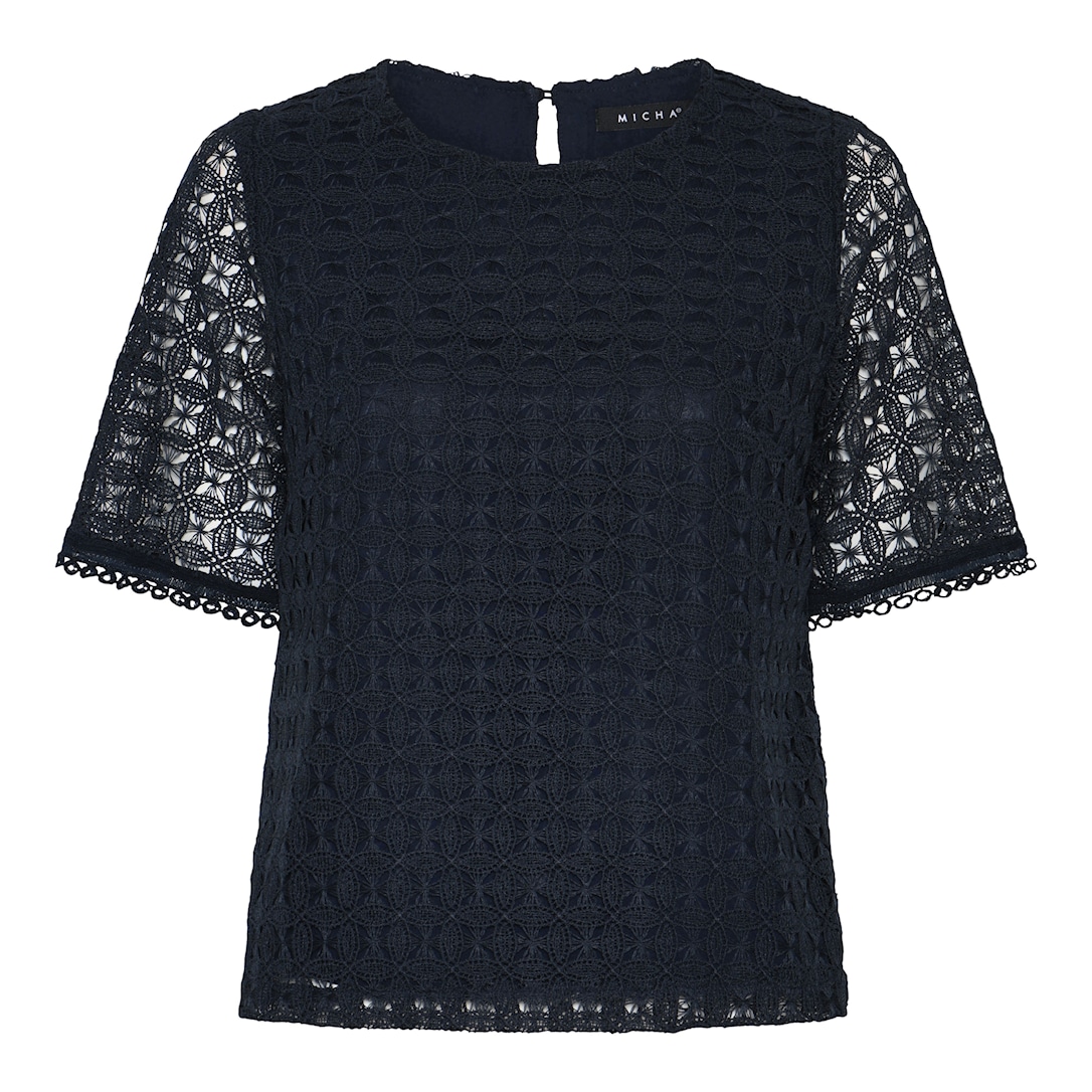 Fancy Lace Look